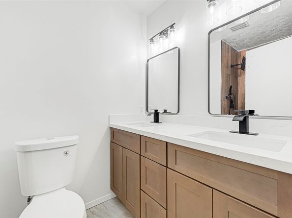 15231 Silverman Street, Houston TX 77598