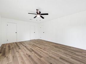 15231 Silverman Street, Houston TX 77598