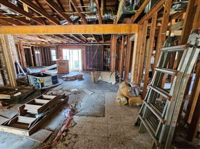 5706 Rutherglenn Drive, Houston TX 77096