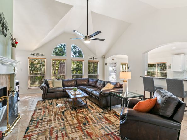 155 W Drifting Shadows Circle, The Woodlands TX 77385