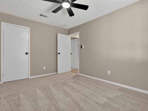 19 Hickory Oak Drive, The Woodlands TX 77381