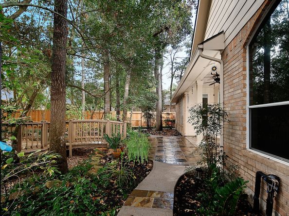 47 Wilmington Way, The Woodlands TX 77384