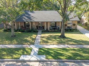 5739 Valkeith Drive, Houston TX 77096