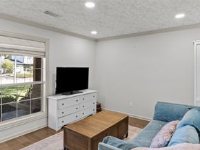 5739 Valkeith Drive, Houston TX 77096