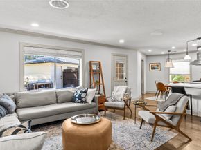 5739 Valkeith Drive, Houston TX 77096