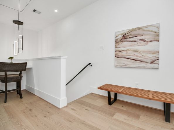 319 N Nagle Street, Houston TX 77003