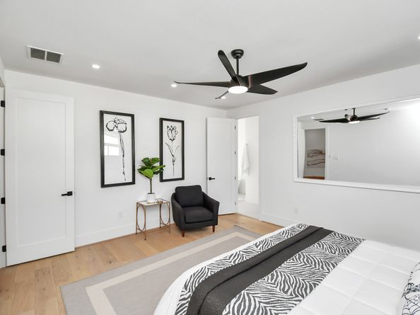 319 N Nagle Street, Houston TX 77003