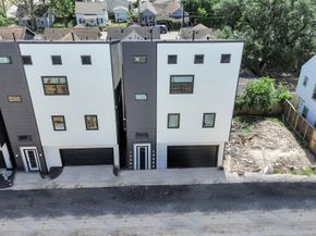 319 N Nagle Street, Houston TX 77003