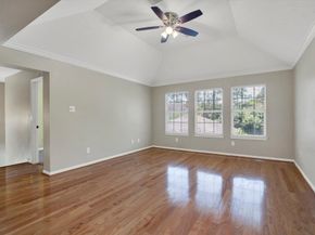4015 Park Circle Way, Houston TX 77059