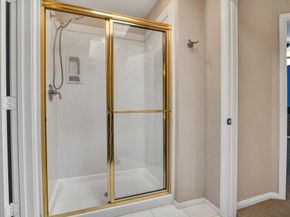 4015 Park Circle Way, Houston TX 77059