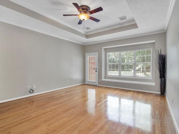 4015 Park Circle Way, Houston TX 77059
