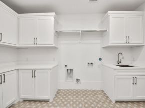 1638 Wakefield Drive, Houston TX 77018