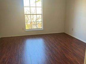 1515 Sandy Springs Road 2002, Houston TX 77042