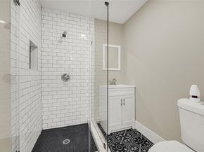 3510 Nagle Street, Houston TX 77004