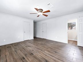 6030 Warm Springs Road, Houston TX 77035