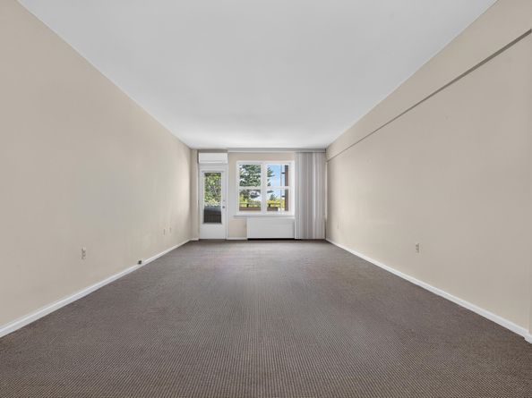 795 Avenue C 301, Bayonne NJ 07002