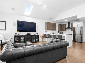 201 Lincoln St, Jersey City NJ 07307