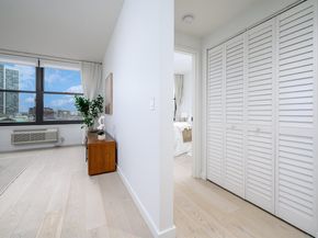 102 Christopher Columbus Dr 1002, Jersey City NJ 07302