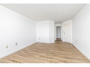 1705 Harmon Cove Tower 1705, Secaucus NJ 07094