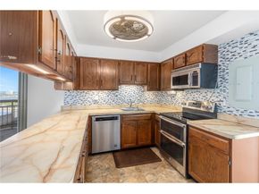 1705 Harmon Cove Tower 1705, Secaucus NJ 07094