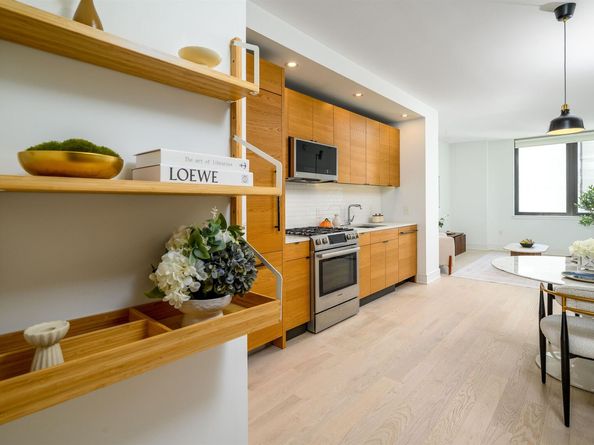 10 Provost St 1206, Jersey City NJ 07302