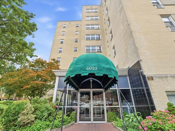 6010 Blvd East 37, West New York NJ 07093