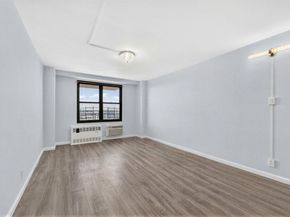 10 Huron Ave 8J, Jersey City NJ 07306