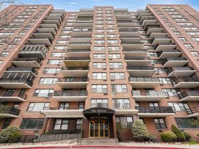 10 Huron Ave 8J, Jersey City NJ 07306