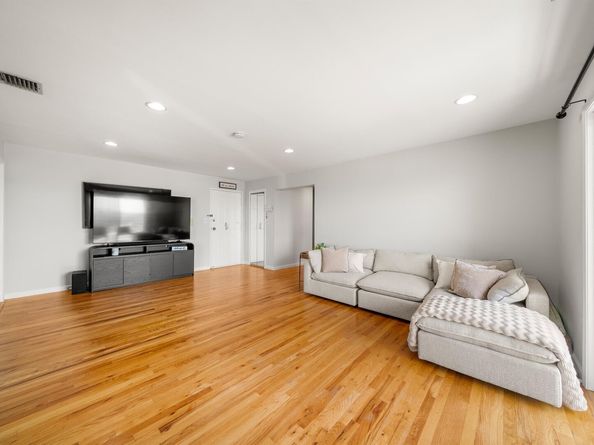 6605 Granton Ave 3A, North Bergen NJ 07047