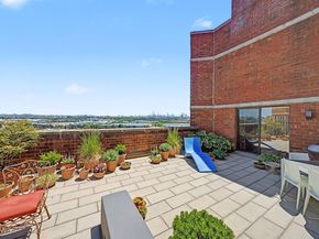 1015 Harmon Cove Tower, Secaucus NJ 07094