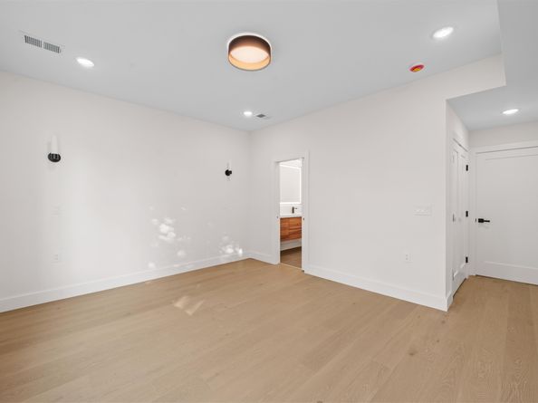 249.5 Halladay St 2, Jersey City NJ 07304