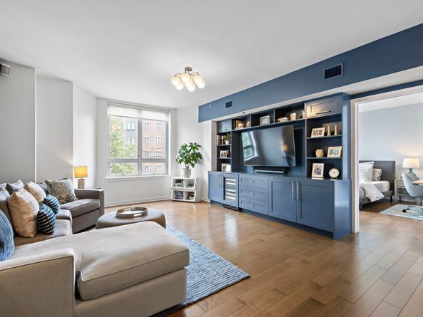 609 Observer Highway 303, Hoboken NJ 07030