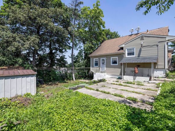 1703 81st St, North Bergen NJ 07047