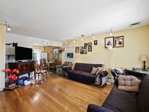 1703 81st St, North Bergen NJ 07047