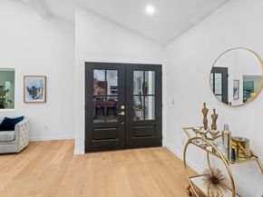 529 N Griffith Park Drive, Burbank CA 91506