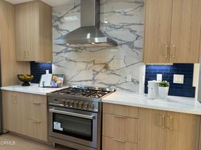529 N Griffith Park Drive, Burbank CA 91506