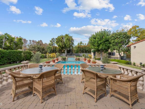 795 Holladay Road, Pasadena CA 91106