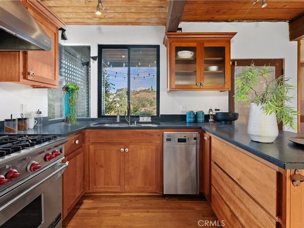 1505 Morningside Drive, Laguna Beach CA 92651