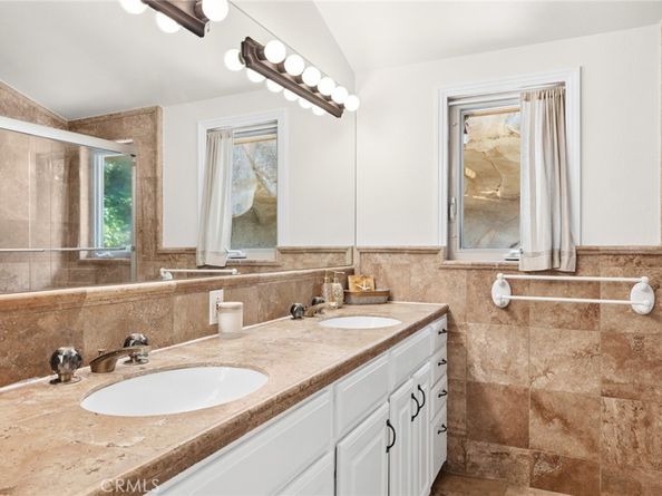 2072 Hidden Valley Canyon Road, Laguna Beach CA 92651