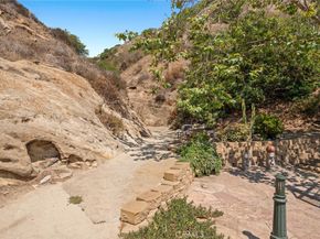 2072 Hidden Valley Canyon Road, Laguna Beach CA 92651