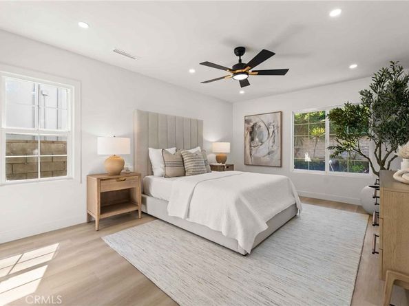 11333 Montana Avenue, Los Angeles CA 90049