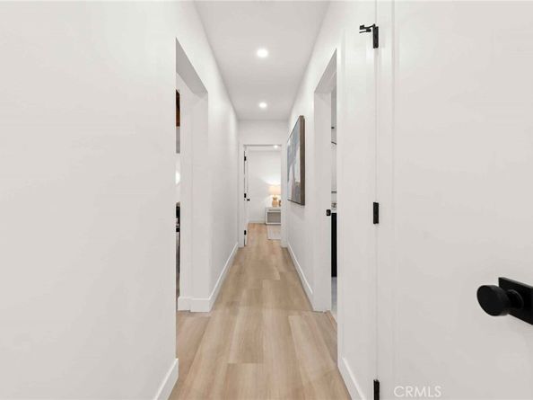 11333 Montana Avenue, Los Angeles CA 90049