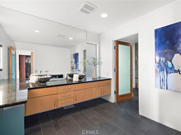420 Alta Vista Way, Laguna Beach CA 92651