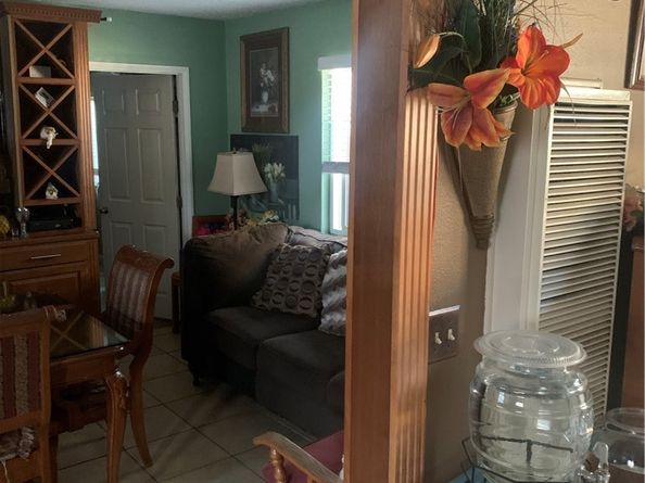 22414 Horst, Hawaiian Gardens CA 90716