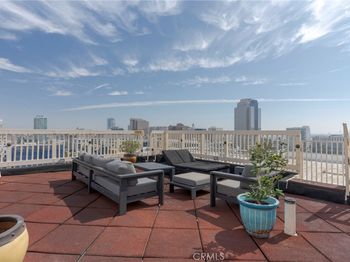 315 W 3rd Street