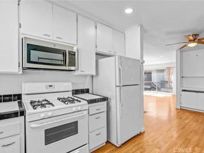1840 Camden 202, Los Angeles CA 90025