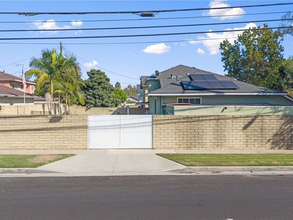 1701 E 6th, Santa Ana CA 92701