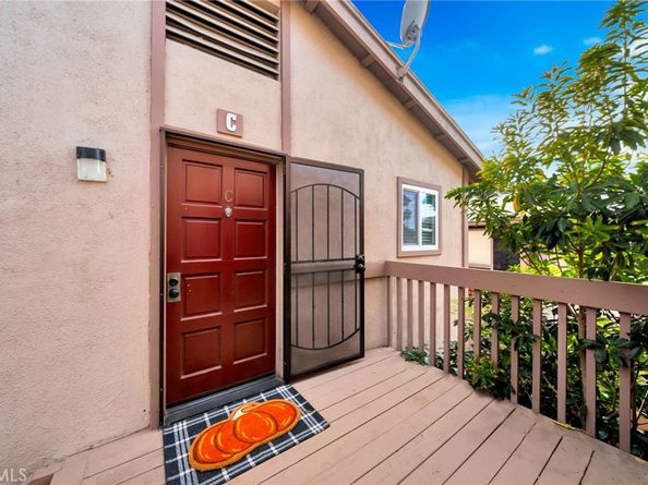 1062 B Cabrillo Park Drive C, Santa Ana CA 92701