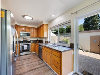 12851 Newhope