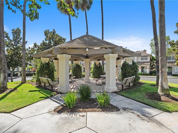 12 Paseo Fucsia, Rancho Santa Margarita CA 92688